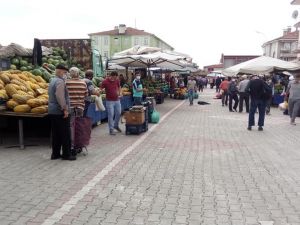 Aslanapa pazarında sıkı denetim