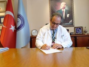 Bilim Kurulu Üyesi Prof. Dr. İlhan: “Kimseyi risk altına atamayız açıkçası”