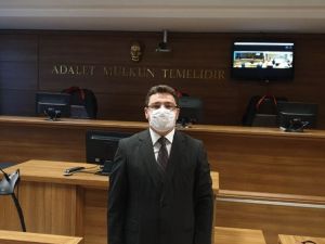 Ankara Batı Adliyesi Başsavcı Vekili Karakülah: “Vatandaşlarımızdan adliyelere gelirken mutlaka maskelerini takmalarını rica ediyoruz”