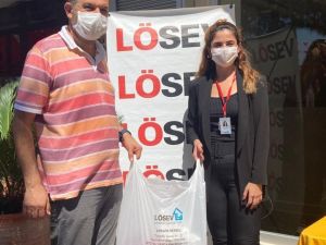LÖSEV’den yıl boyunca et yardımı sürüyor