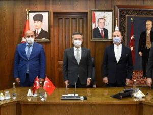 Çineli hayırsever Ünal ailesinden eğitime ‘özel’ destek