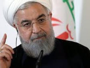 İran Cumhurbaşkanı Ruhani: "Halkımızı korona virüs aşısı üreten şirketlerin deneği yapmayacağız"