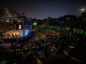 Mor ve Ötesi’nden İEF’de senfonik rock konseri