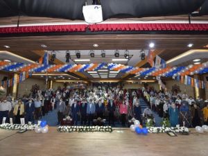 AK Parti Yunusemre’de Katıöz ile ’yola devam’ dedi
