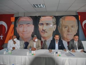 Kars’ta MHP Merkeze İlçe Başkanlığı’na Uğur Boy tekrar seçildi