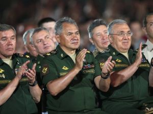 Rusya Savunma Bakanı Şoygu’dan NATO’ya Karadeniz tepkisi