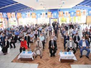 AK Parti Beyşehir ve Hüyük İlçe Kongreleri yapıldı