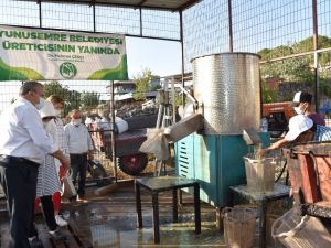 Antep fıstığı kavlatma makinesi Akçaköy’de hizmete girdi