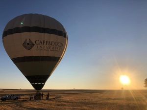 Ulubey Kanyonlarında sıcak hava balonu uçtu