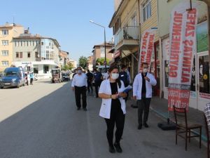 Altıntaş ilçe pazarı kapatıldı