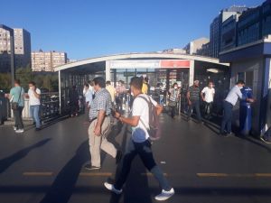 Toplu taşıma araçlarında manzara değişmedi