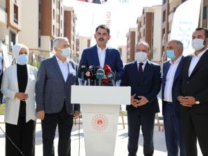 Bakan Kurum: Elazığ ve Malatya’da yapılan işlerin mali tutarı yaklaşık 7 milyar lirayı buluyor”