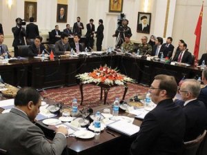 Afganistan ve Taliban’ın barış görüşmeleri Cumartesi günü başlıyor