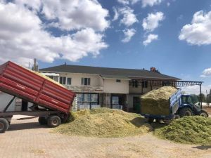 Aslanapa’da "Silaj paketleme tesisi" hizmet vermeye başladı