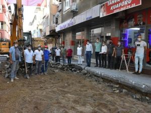 Turan Mahallesi’nde yol yapım çalışmalarına başlandı