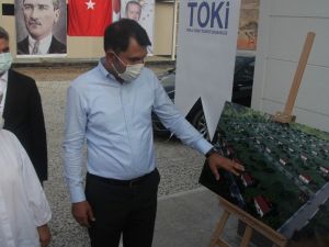 Bakan Kurum, tarımköy konutlarında incelemelerde bulundu