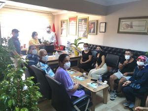 AK Parti Ayvalık İlçe Başkanı Gür, “Engelliler baş tacımızdır”