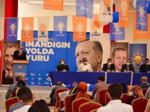 Çavdarhisar’da AK Parti İlçe Başkanı Yaşar Rıdvan Kocaman seçildi