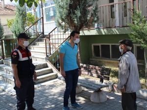 Kaymakam Karadağ’dan köyde Korona virüs denetimi
