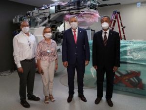 EÜ Radyoterapi kliniğinde en modern cihazların kurulumu devam ediyor