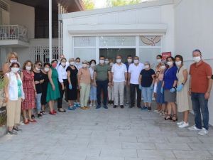 Kuşadası Belediyesi emek atölyesinin ürettiği maske sayısı 1 milyonu aştı