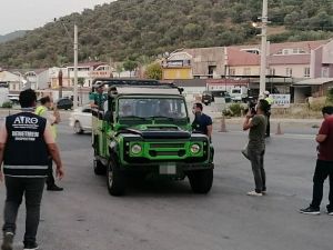 Kuşadası’nda tur otobüslerine korona virüs denetimi