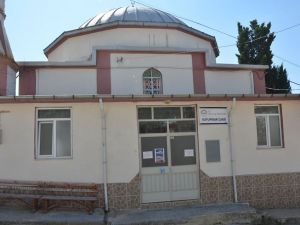 Cami imamı koronaya yakalandı, cemaat karantinaya alındı