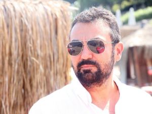 Saruhan Hünel: “Sosyal medya fenomenleri fast food gibi, çabuk tüketiliyor”