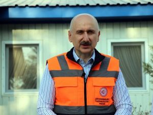Bakan Karaismailoğlu, Kuzey Marmara Otoyolu’nun son kesiminde incelemelerde bulundu