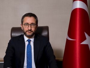 İletişim Başkanı Altun’dan Cumhurbaşkanı Erdoğan’a hakaret eden Yunan gazetesine kınama