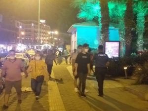 Kuşadası polisinden 15 ayrı noktada korona virüs denetimi