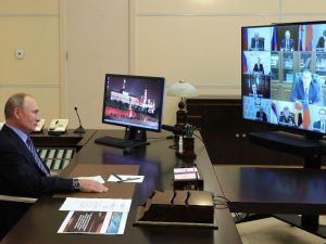 Rusya Devlet Başkanı Putin: "Silahlarımızın eşi benzeri yok"
