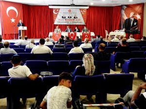 Çeşme MHP’de Gazi Fildir güven tazeledi