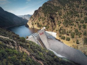 Aydem ‘Yenilebilir Enerji, Sıfır Atık’ belgesi aldı