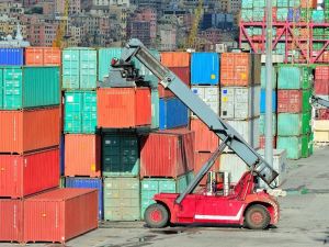 Ege İhracatçı Birliklerinden 8 ayda 8 milyar 78 milyon dolarlık ihracat