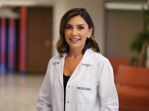 Dr. Merda Erdemir Işık: "Covid-19 gripten daha bulaşıcı"