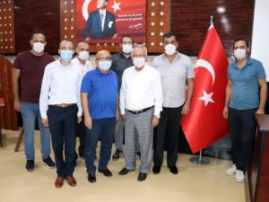 Prof. Dr. Emin Duru: "Kestane balı Alzheimer riskini azaltıyor"