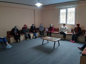 Şuhutlu kadınlara sağlıklı beslenmenin püf noktaları anlatıldı