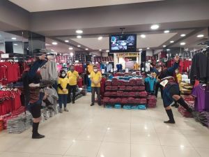 Yöresel oyunla derdini anlattı