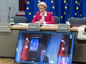 AB Komisyonu Başkanı Leyen: "Cumhurbaşkanı Erdoğan ile verimli görüşme gerçekleştirdik"