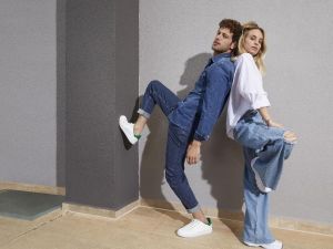 Rahat jeanlar, 2020 Sonbahar Koleksiyonu’nda yerini aldı