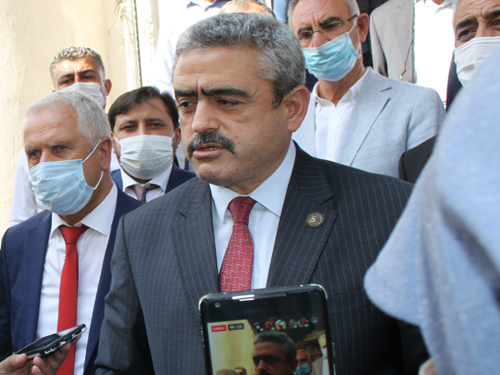 MHP’li Alıcık mazbatasını aldı!