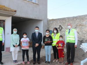 Köy okullarındaki öğrencilerin eğitimden uzak kalmamaları için ilçe seferber oldu