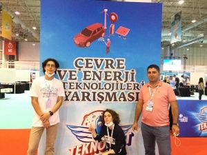 ’Yapay Zekalı Aktif Çöpçüler’ projesi Teknofest finalinde