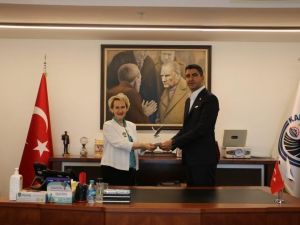 Kartal Belediyesi kreş öğretmenleri eğitimde bir adım önde