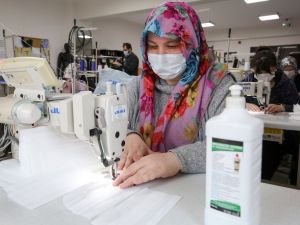 Buca Belediyesi yeni döneme 5 merkezde 22 kursla başlıyor