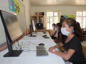 İmamın evinde ders gören öğrenciler için EBA Destek Noktası oluşturuldu