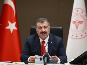 Bakan Koca: “Aşı için önümüzde 2-3 aylık süre kaldığına göre tünelin ucundaki ışık göründü”