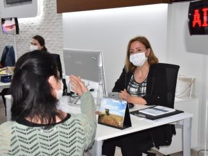 Ak Çözüm Merkezi vatandaşın ilgi odağı oldu