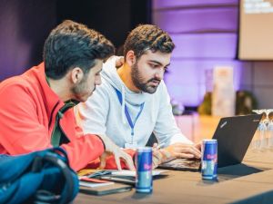 Red Bull Basement’ın geçen yılki kazananı Smarttle başarı öyküsünü anlattı